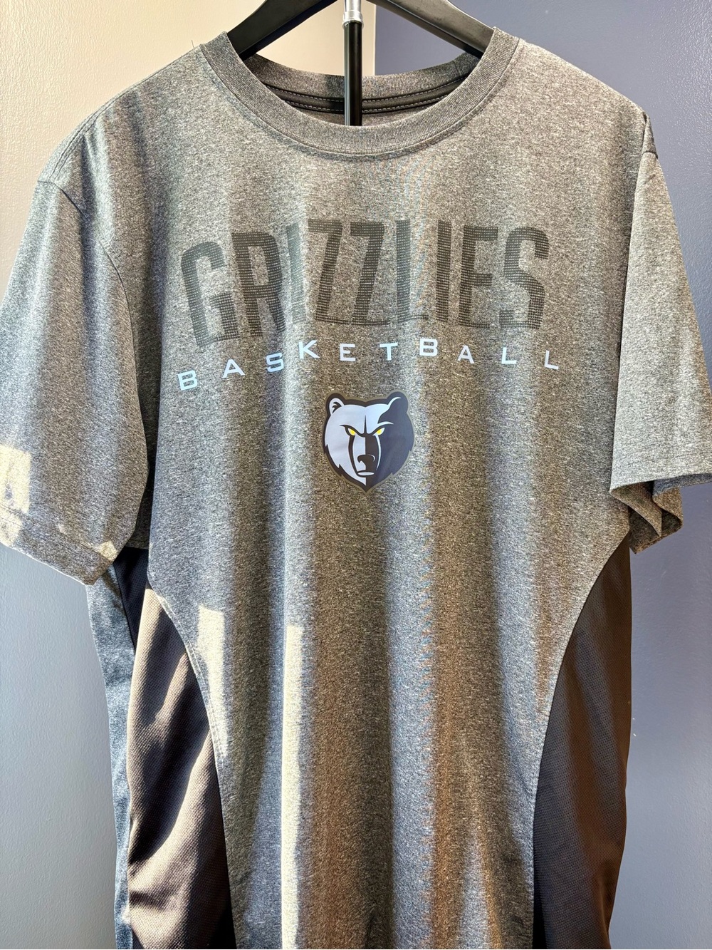 NBA Gray Grizzlies Basketball Tee with Team Logo